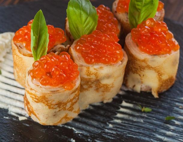 Блинчик с икрой