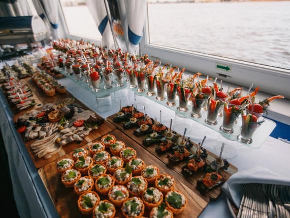 Кофе-брейк на 100 персон в Белгороде